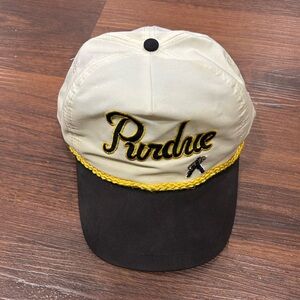 Vintage Super Rare Purdue ‎ Hat - Men Color: White